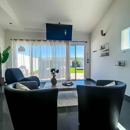 Avec Jacuzzi Et Piscine Rosières