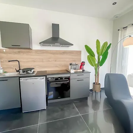 Avec Jacuzzi Et Piscine Lägenhet
